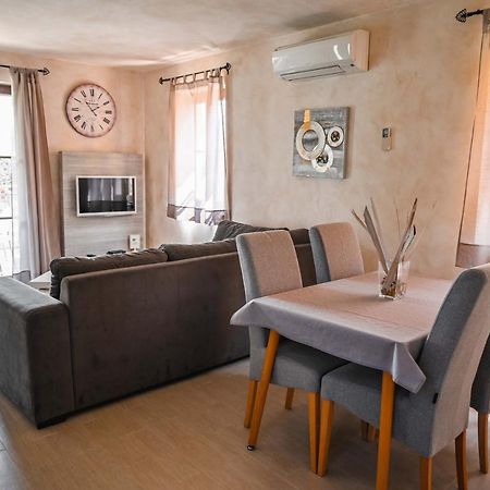 Teo Apartments Фунтана Экстерьер фото